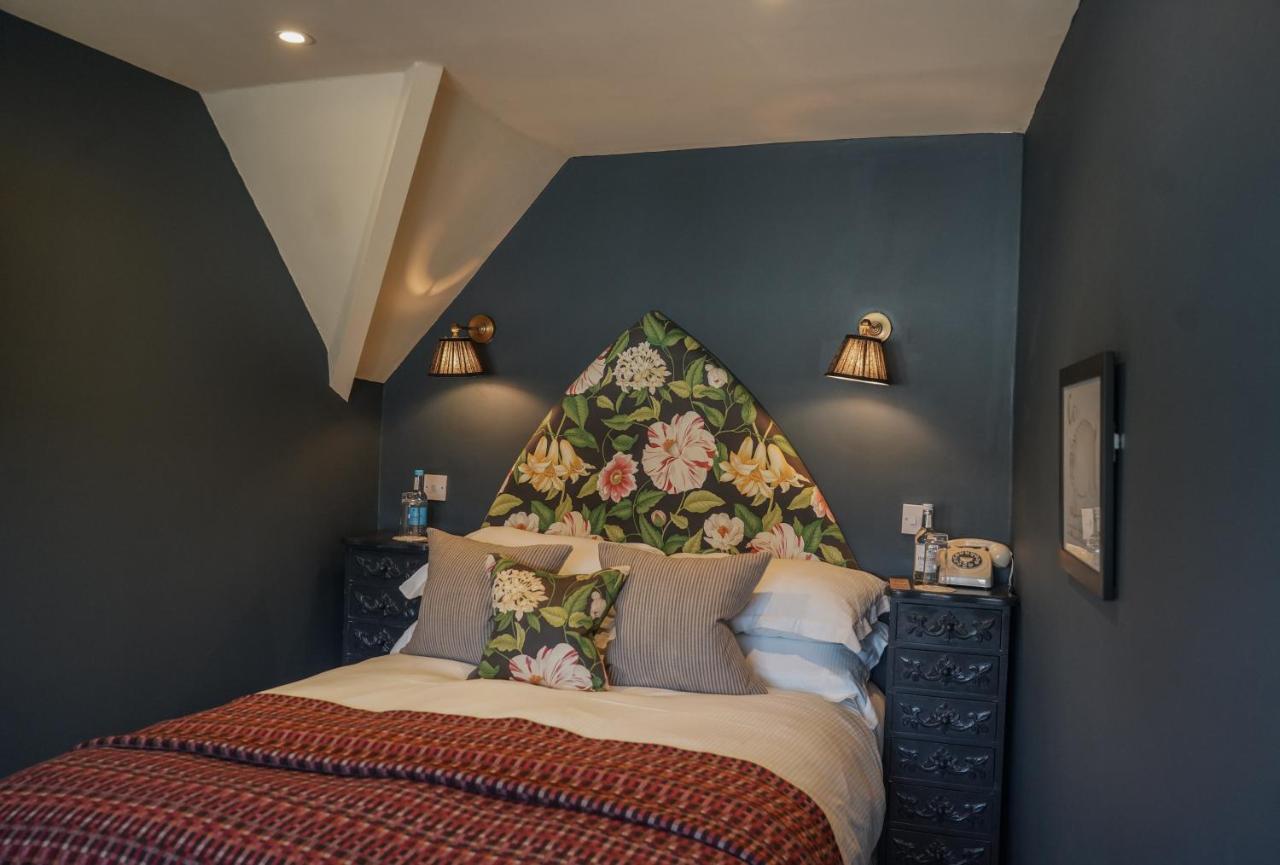 The Close Hotel Tetbury Bagian luar foto