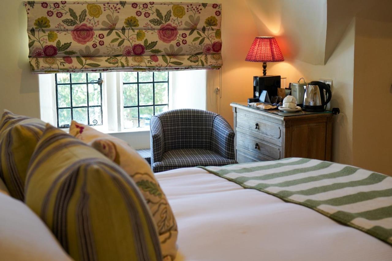 The Close Hotel Tetbury Bagian luar foto