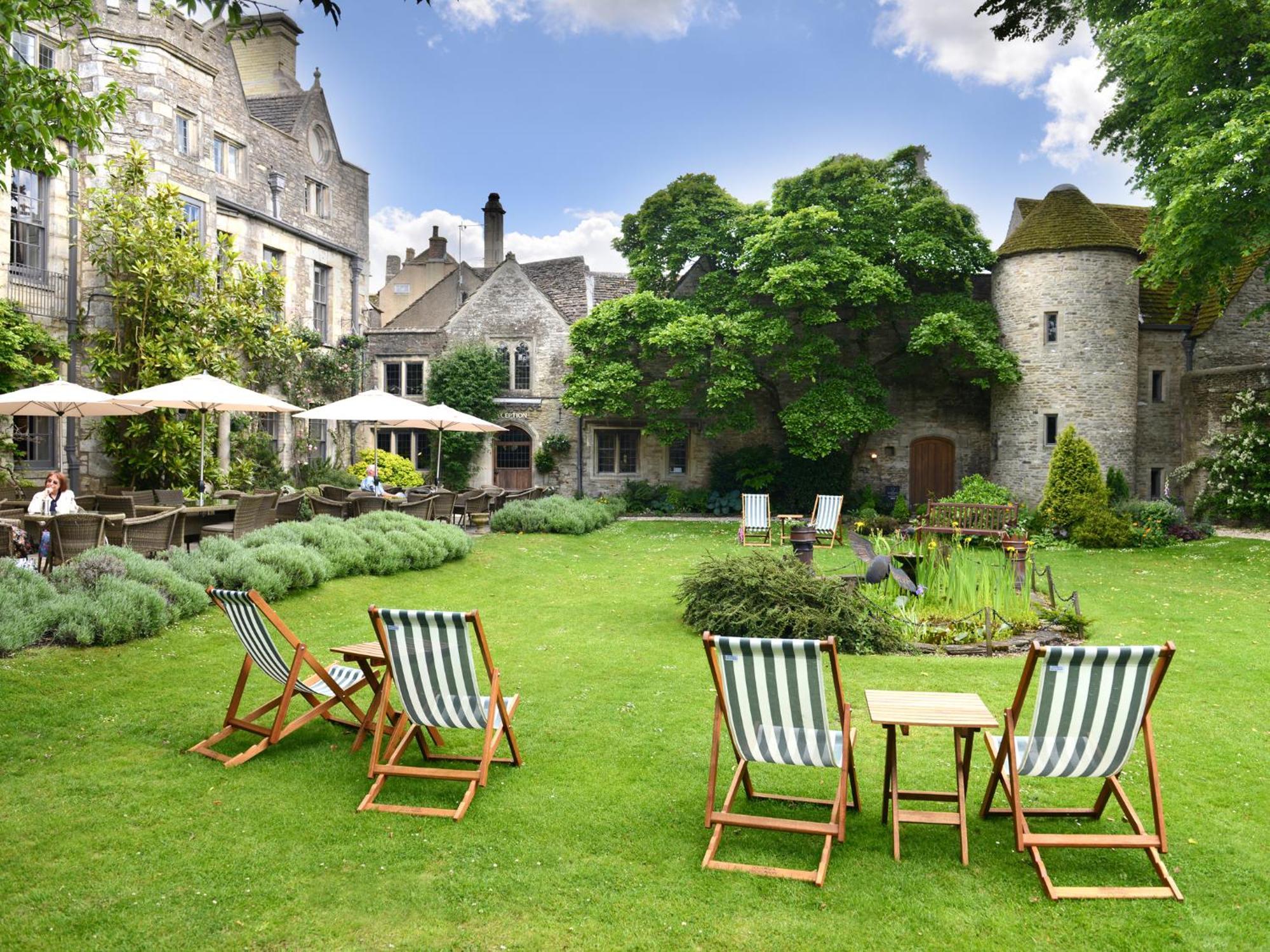 The Close Hotel Tetbury Bagian luar foto