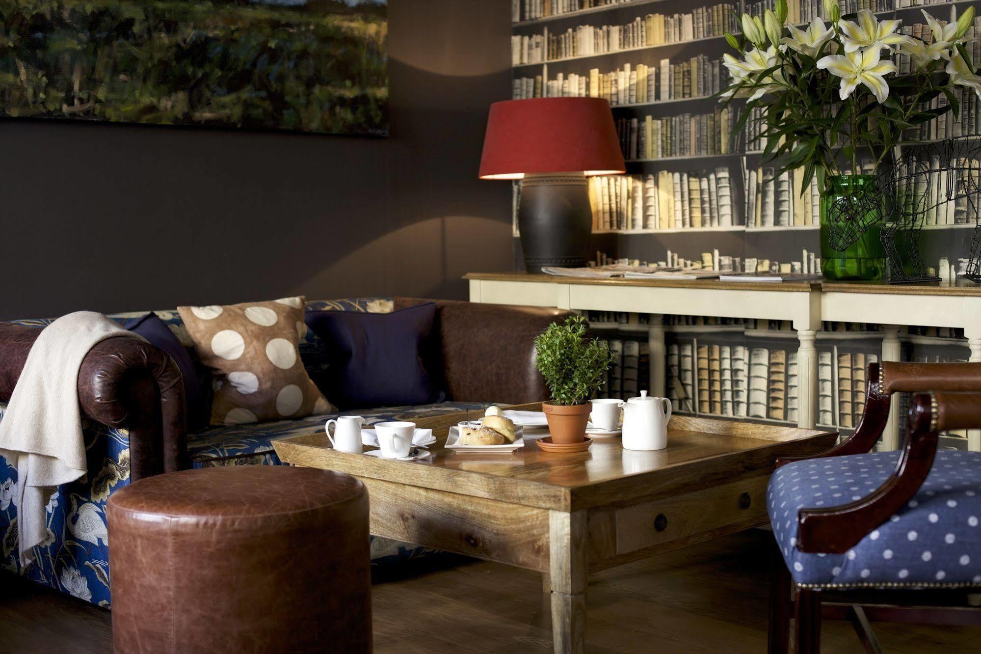 The Close Hotel Tetbury Bagian luar foto