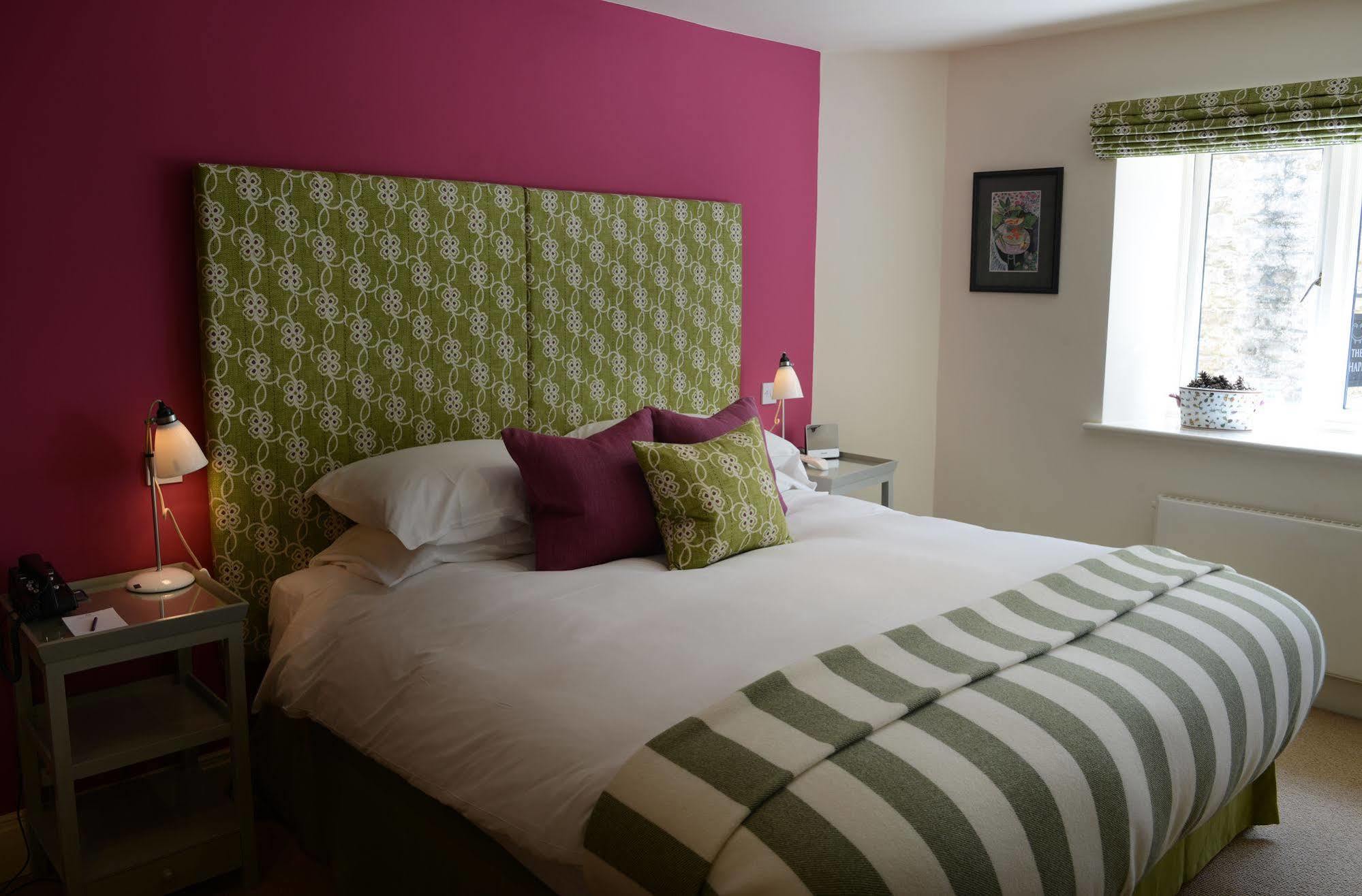 The Close Hotel Tetbury Bagian luar foto