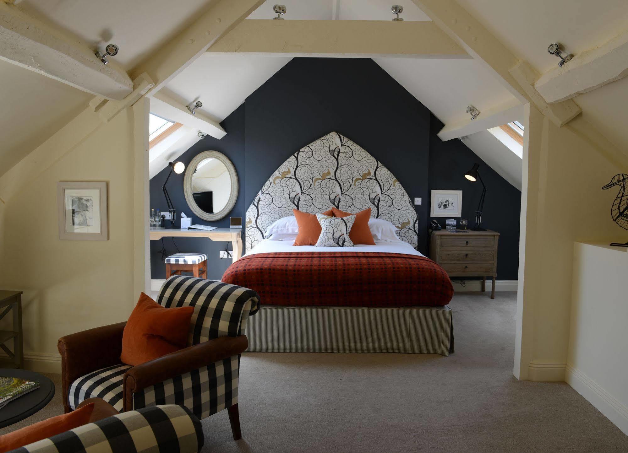 The Close Hotel Tetbury Bagian luar foto