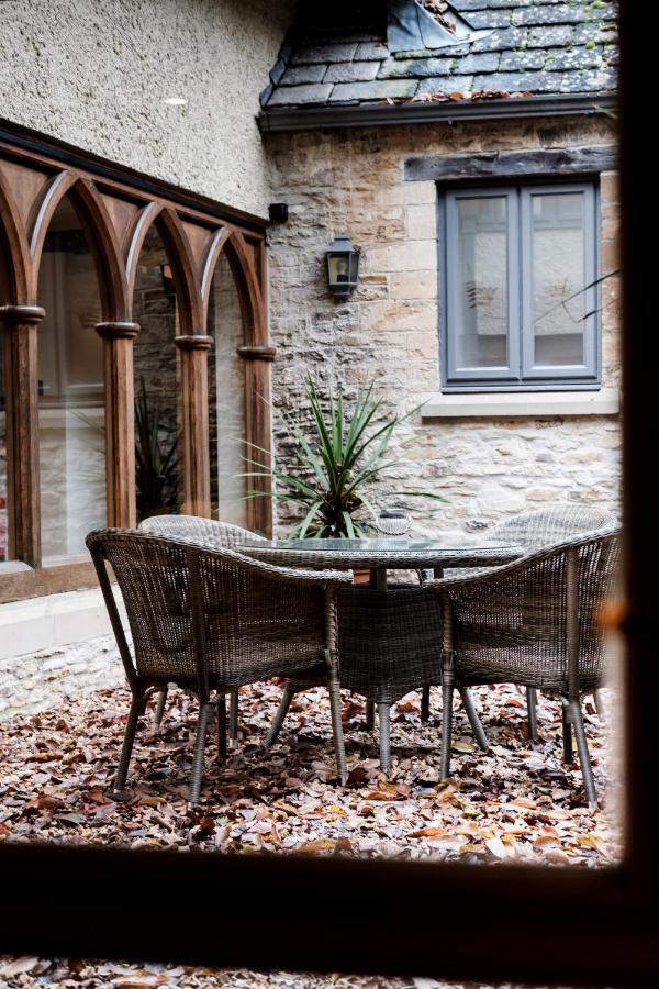 The Close Hotel Tetbury Bagian luar foto